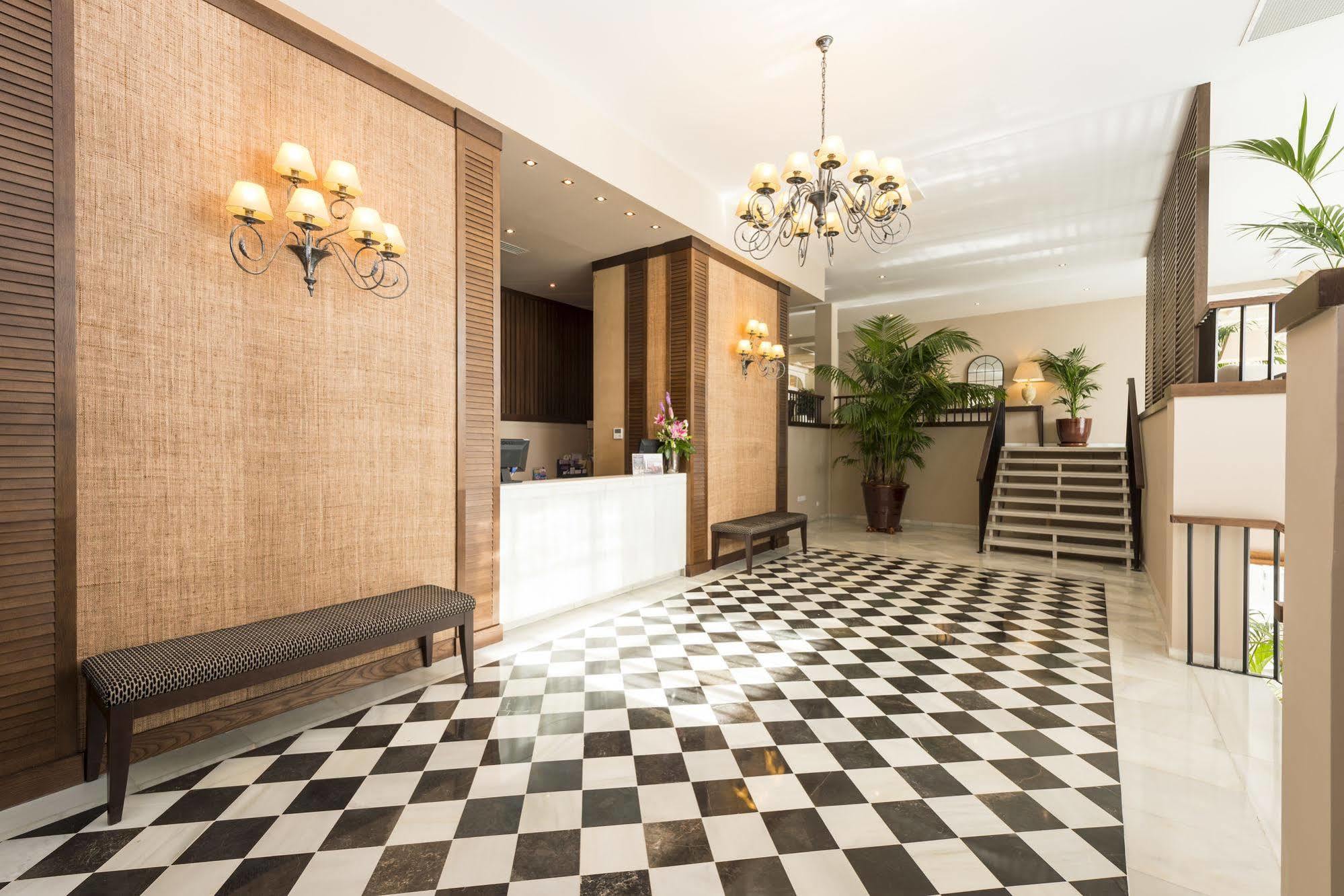 Rock Hotel Gibraltar Exterior foto